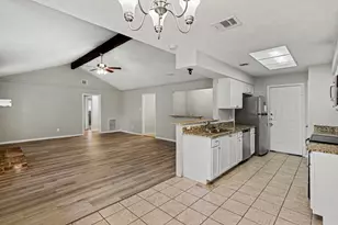 4806 Marywood Dr, Spring, TX 77388 - Photo 6
