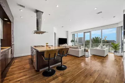 1600 Post Oak Boulevard #1006, Houston, TX 77056 - Photo 2