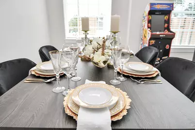 2401 Chapman Street, Houston, TX 77009 - Photo 4