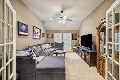 525 Cascade View Court, League City, TX 77573 - Photo 10