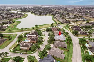 525 Cascade View Ct, League City, TX 77573 - Photo 2