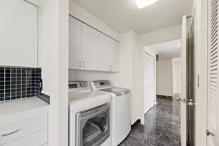 1111 Bering Dr, Houston, TX 77057 - Photo 14
