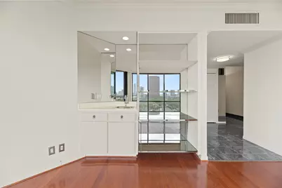1111 Bering Drive #1001, Houston, TX 77057 - Photo 10