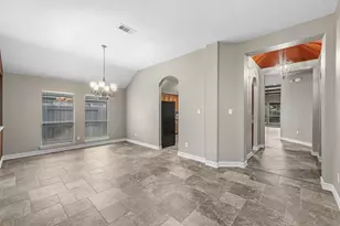 27723 Amy Willow Ln, Spring, TX 77386 - Photo 4