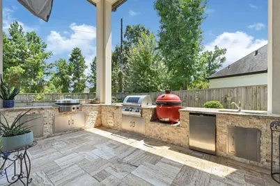 119 S Curly Willow Circle, The Woodlands, TX 77375 - Photo 42