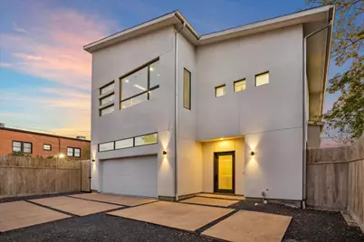 118 Tuam Street, Houston, TX 77006 - Photo 2
