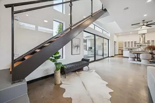 118 Tuam St, Houston, TX 77006 - Photo 12