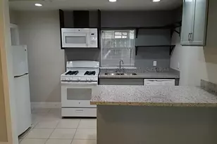 2021 W Main St, Houston, TX 77098 - Photo 2