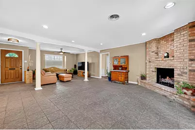 10302 Ivyridge Road, Houston, TX 77043 - Photo 16