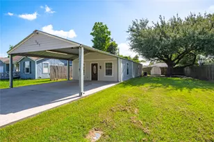 507 W Oak St, Highlands, TX 77562 - Photo 8