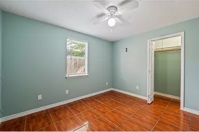 507 W Oak Street, Highlands, TX 77562 - Photo 30