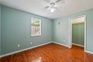 507 W Oak St, Highlands, TX 77562 - Photo 30