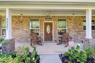 35531 Pontiac Dr, Brookshire, TX 77423 - Photo 2