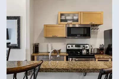 9420 Seawall Boulevard #306, Galveston, TX 77554 - Photo 8