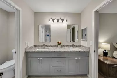 10027 Storm Meadow Drive, Houston, TX 77064 - Photo 22