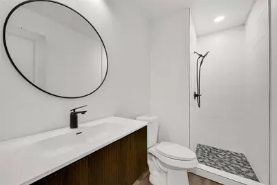 4331 Herridge Street, Houston, TX 77022 - Photo 24