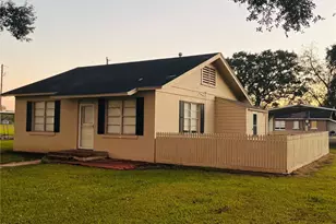 1572 Carvel Dr, Boling, TX 77420 - Photo 1