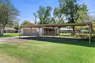 19 Stradford, Orange, TX 77632 - Photo 30