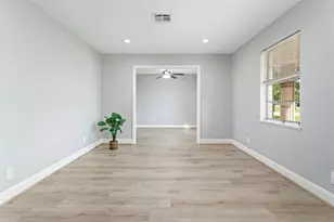 19 Stradford, Orange, TX 77632 - Photo 6