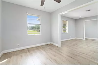 19 Stradford, Orange, TX 77632 - Photo 8