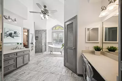 2 Chatterbird Lane, The Woodlands, TX 77380 - Photo 22