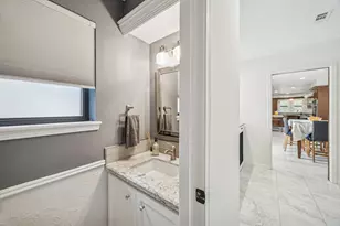 2 Chatterbird Ln, The Woodlands, TX 77380 - Photo 36