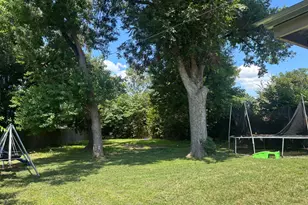 558 Beaver Bend Rd, Houston, TX 77037 - Photo 10