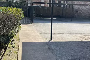 1220 Shadowdale Dr, Houston, TX 77043 - Photo 2