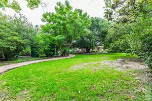 2801 Merriman St, Port Neches, TX 77651 - Photo 48