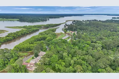 7 Cedar Springs, Trinity, TX 75862 - Photo 2