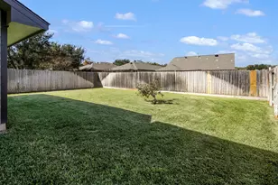 916 Crested Point Dr, College Station, TX 77845 - Photo 26