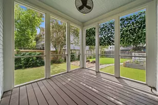 728 Bayland Ave, Houston, TX 77009 - Photo 18