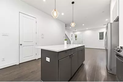 5841 Dolores Street, Houston, TX 77057 - Photo 6