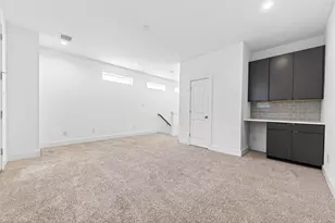 5841 Dolores St, Houston, TX 77057 - Photo 36