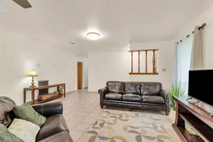 14806 Dogwood Tree St, Houston, TX 77060 - Photo 12