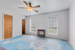 14806 Dogwood Tree St, Houston, TX 77060 - Photo 32