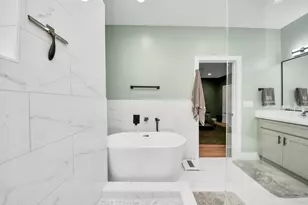 2007 Briley St, Houston, TX 77004 - Photo 30
