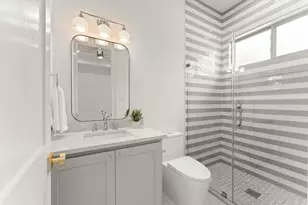 710 E 18th St, Houston, TX 77008 - Photo 42