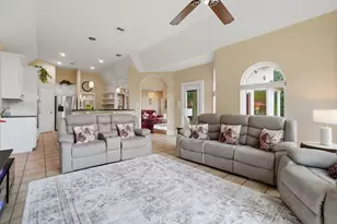 39 Wedgewood Blvd, Conroe, TX 77304 - Photo 16