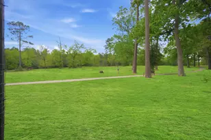 39 Wedgewood Blvd, Conroe, TX 77304 - Photo 42