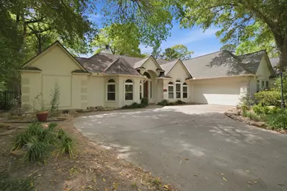 39 Wedgewood Boulevard, Conroe, TX 77304 - Photo 1