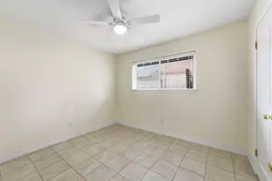 11602 Sagemeadow Ln, Houston, TX 77089 - Photo 16