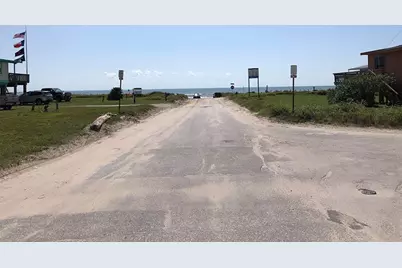 13026 John Reynolds Road, Galveston, TX 77554 - Photo 28