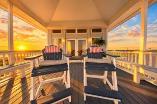 13026 John Reynolds Rd, Galveston, TX 77554 - Photo 10