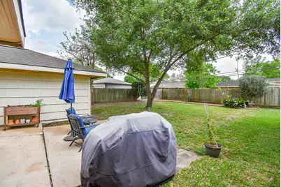 5727 Arboles Drive, Houston, TX 77035 - Photo 30