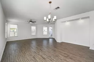 10326 Mount Winchell Dr, Rosharon, TX 77583 - Photo 16