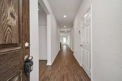 10326 Mount Winchell Drive, Rosharon, TX 77583 - Photo 8