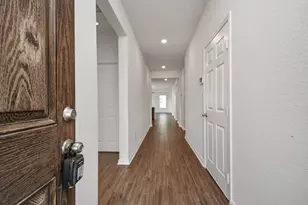 10326 Mount Winchell Dr, Rosharon, TX 77583 - Photo 8