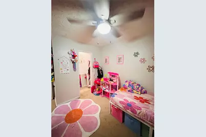 2 Travis Court, Angleton, TX 77515 - Photo 10