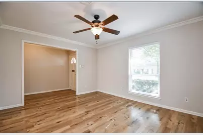 10706 Inwood Drive, Houston, TX 77042 - Photo 6